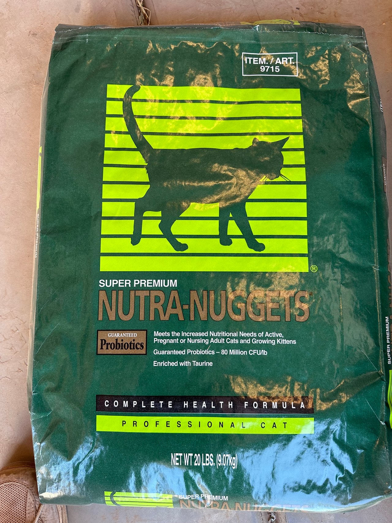 Nutra nuggets cat food hotsell